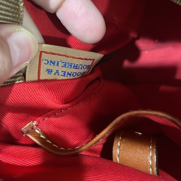 Dooney &. Bourke Red Chealsea Tote Shopper Purse - Picture 12 of 15